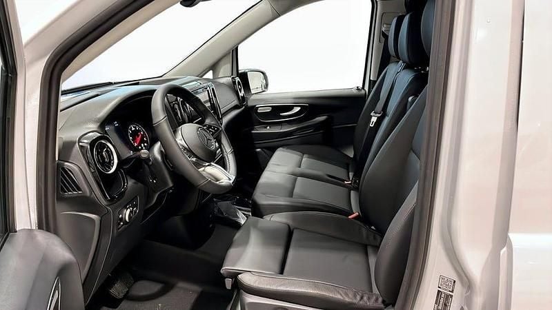 Ny Mercedes Vito 163 HK (119 kW) 2025 Vit Van
