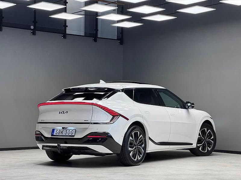 Begagnad Kia EV6 GT-Line 239 kW (325 HK) 2022 Vit SUV