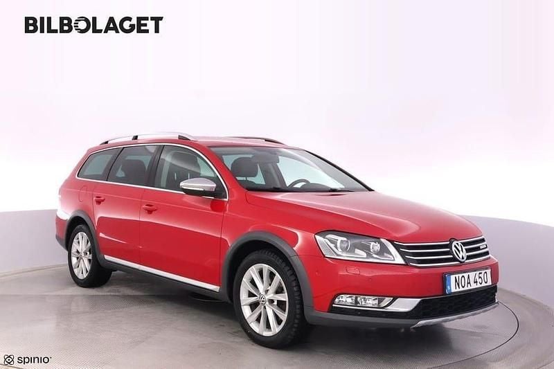 Röd Begagnad 2014 VW Passat Alltrack Kombi | 129 500 kr (Marknadspris) - Bild 1/4