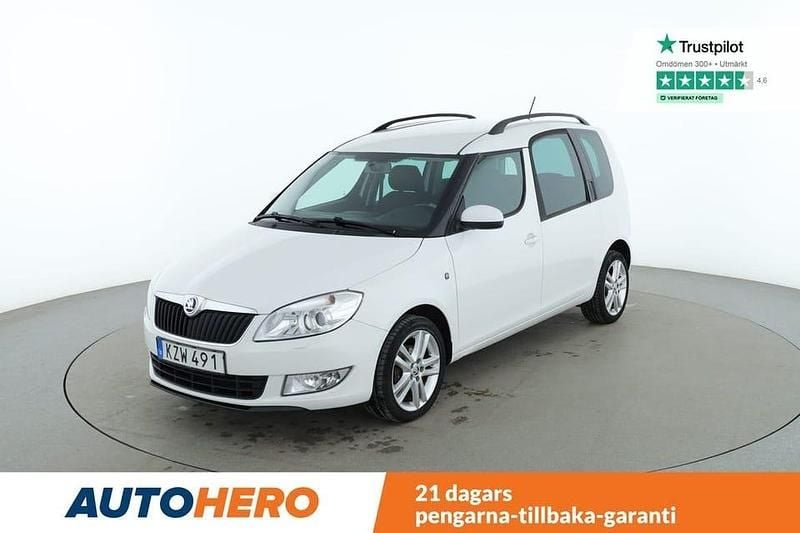Vit Begagnad 2015 Skoda Roomster Minibuss | 88 000 kr - Bild 1/4