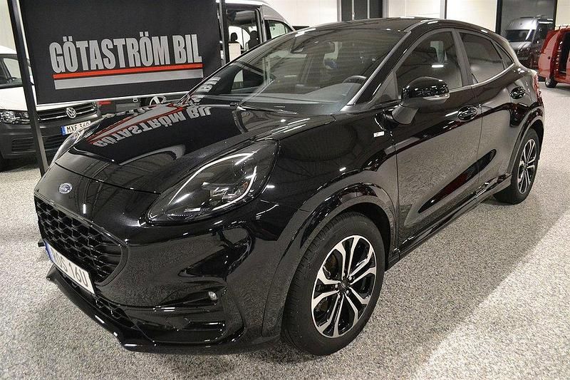 Svart Begagnad 2022 Ford Puma ST-Line SUV | 210 000 kr (Marknadspris) - Bild 1/4