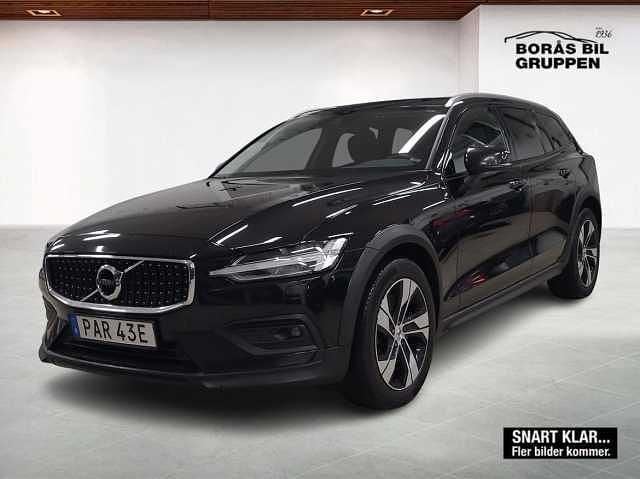 Begagnad 2022 Volvo V60 CC Kombi | 279 000 kr (Bra pris) - Bild 1/1