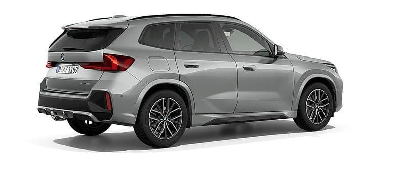 Grå Ny 2025 BMW X1 Shadowline SUV | 478 600 kr (Lite dyr) - Bild 1/2