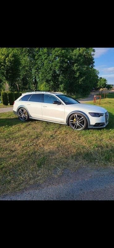 Vit Begagnad 2014 Audi A6 Allroad Kombi | 145 000 kr (Marknadspris) - Bild 1/4