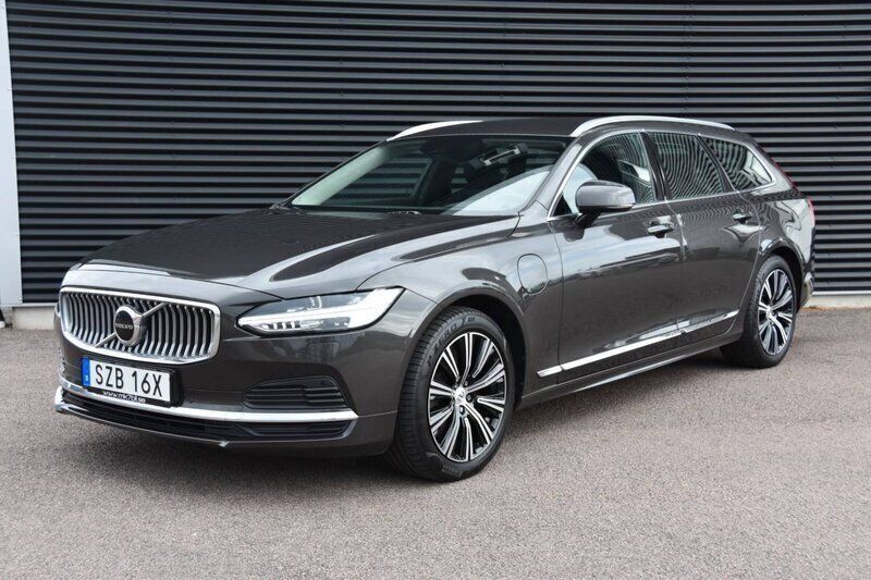 S ld Volvo V90 T6 AWD Recharge Ins. begagnad 2021 6 078 mil i