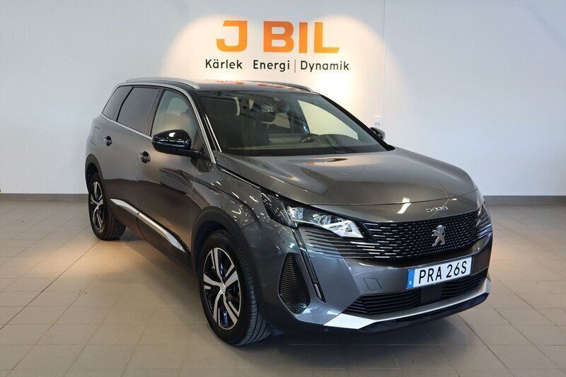 Grå Begagnad 2023 Peugeot 5008 GTi Minibuss | 319 900 kr (Marknadspris) - Bild 1/3