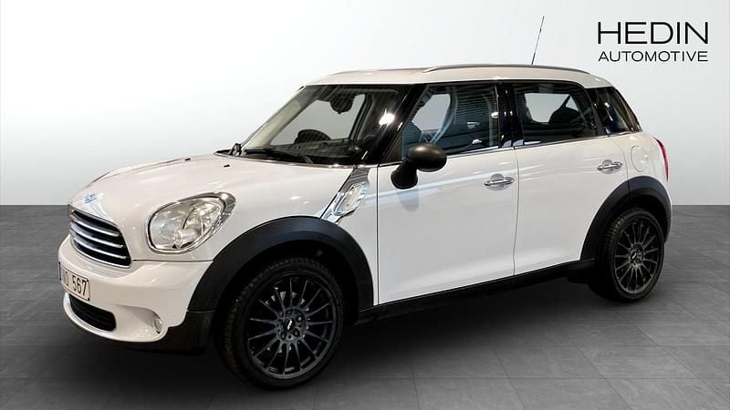 Vit (white) Begagnad 2013 Mini One Countryman Chili SUV | 84 900 kr - Bild 1/4