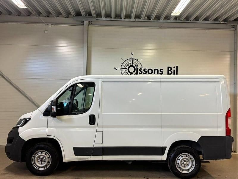 Begagnad Peugeot Boxer 110 HK (80 kW) 2018 Vit Van