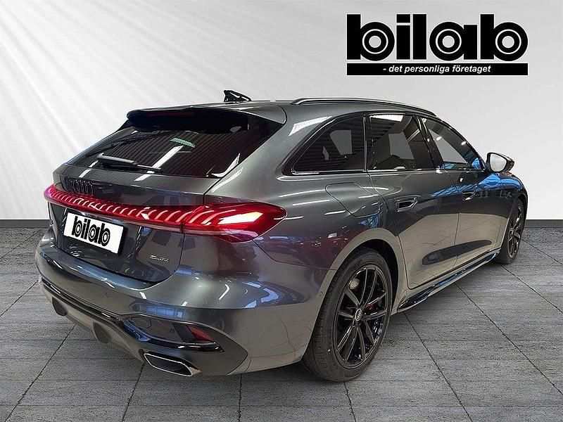 Ny Audi A5 S-Line 252 HK (185 kW) 2025 Grå Kombi