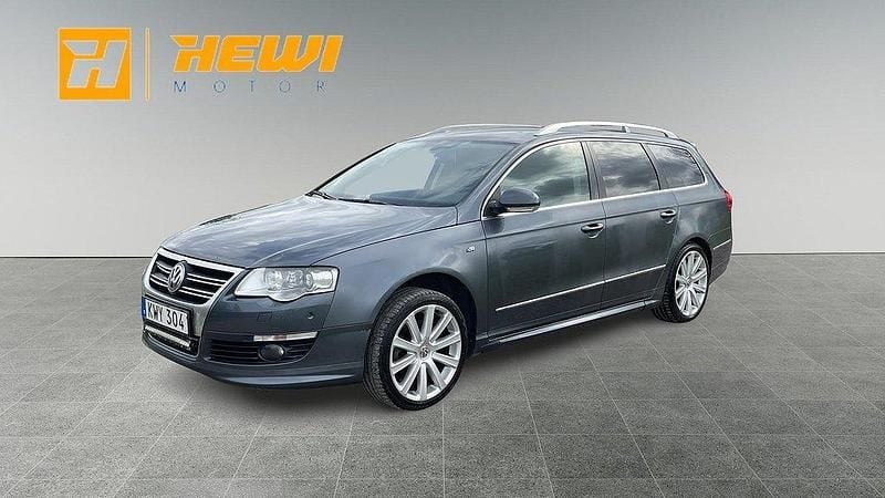 Ljusgrå Begagnad 2010 VW Passat R-line Kombi | 44 900 kr (Bra pris) - Bild 1/4