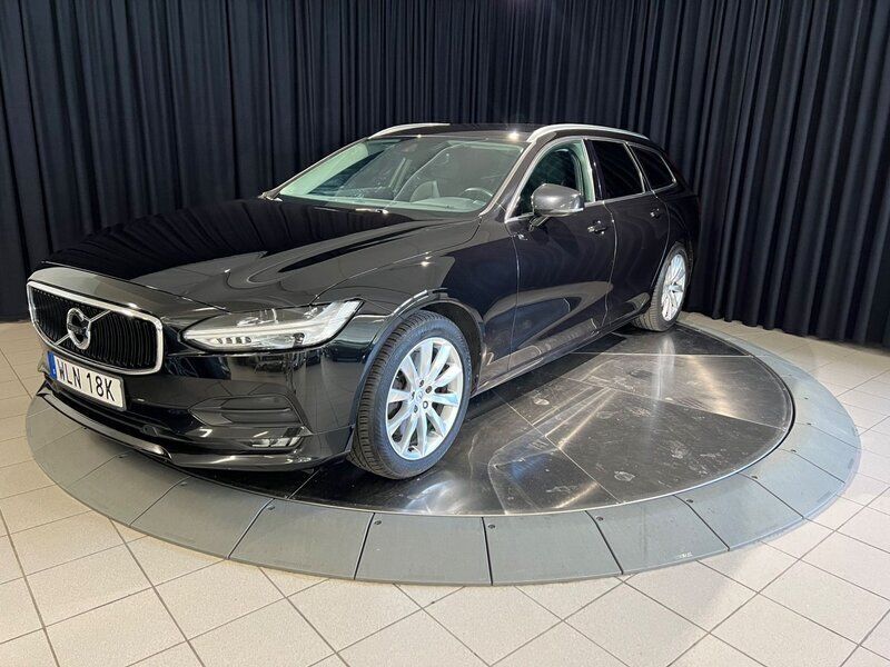 Svart Begagnad 2019 Volvo V90 Kombi | 244 800 kr (Bra pris) - Bild 1/4