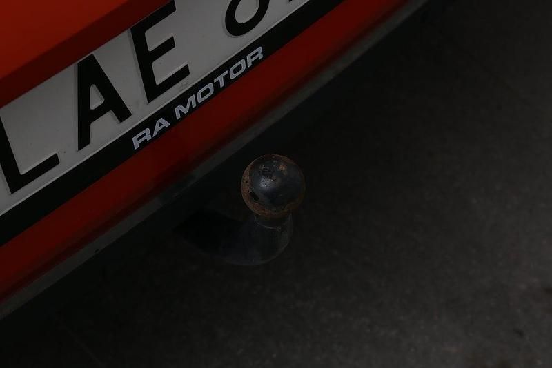 Begagnad Renault Clio V Intens 101 HK (74 kW) 2019 Orange Halvkombi