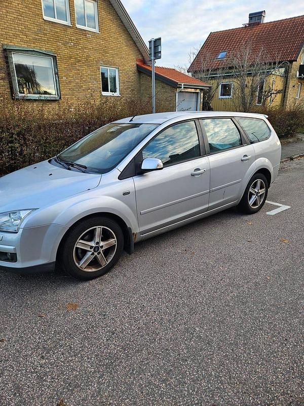 Begagnad 2007 Ford Focus Kombi | 13 000 kr (Superpris) - Bild 1/4