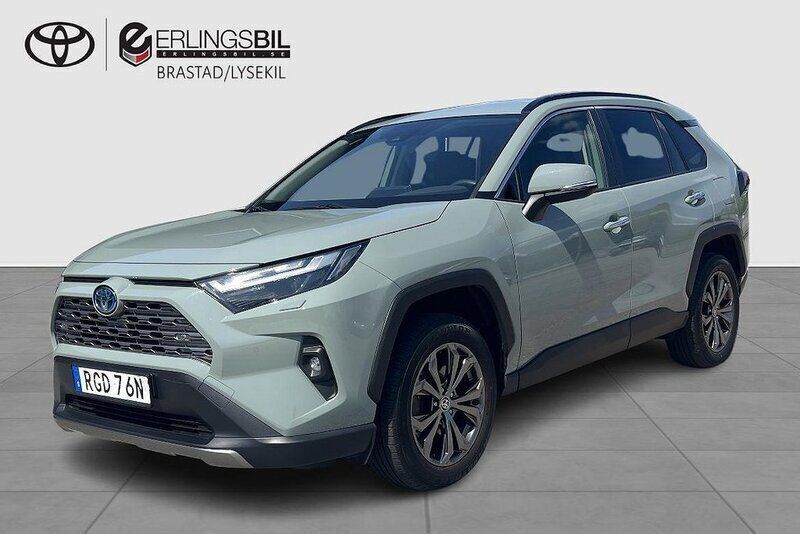 Grön Begagnad 2022 Toyota RAV4 Hybrid Executive SUV | 399 000 kr (Bra pris) - Bild 1/4
