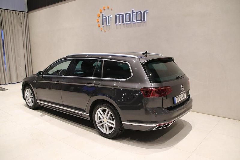 Begagnad VW Passat GT 200 HK (147 kW) 2021 Mörkgrå Kombi