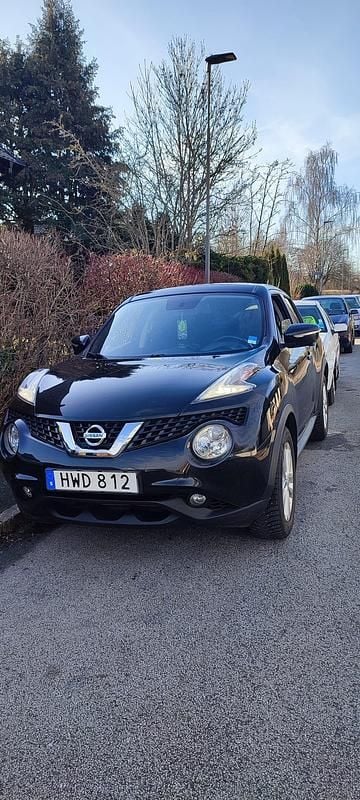 Begagnad Nissan Juke 116 HK (85 kW) 2015 Svart SUV