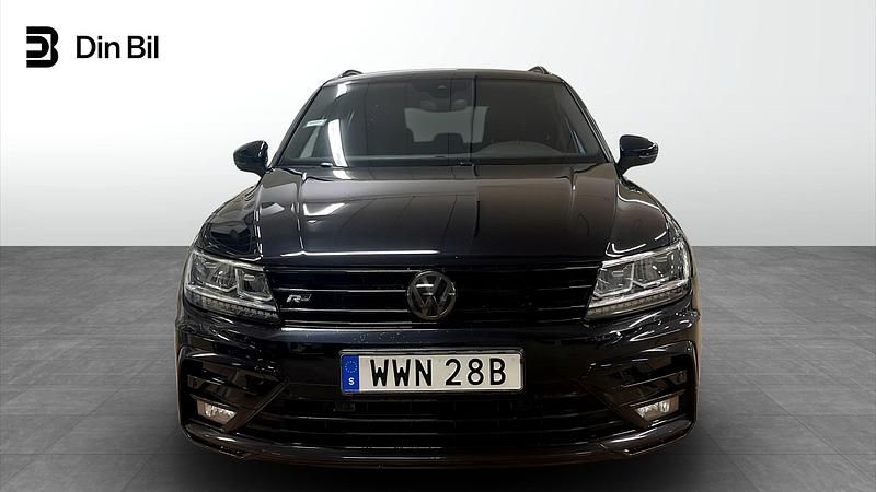 Begagnad VW Tiguan R-line 190 HK (139 kW) 2019 Svart SUV