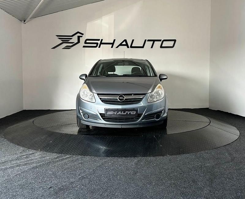 Begagnad Opel Corsa 90 HK (66 kW) 2009 Grå Halvkombi