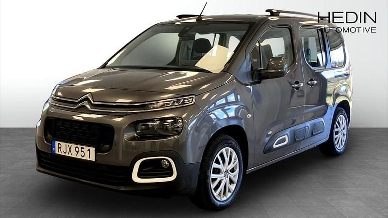 Grå (grey) Begagnad 2018 Citroën Berlingo Feel Minibuss | 208 000 kr (Bra pris) - Bild 1/4