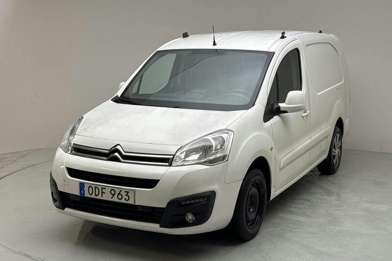 Vit Begagnad 2016 Citroën Berlingo Minibuss | 69 000 kr (Bra pris) - Bild 1/4