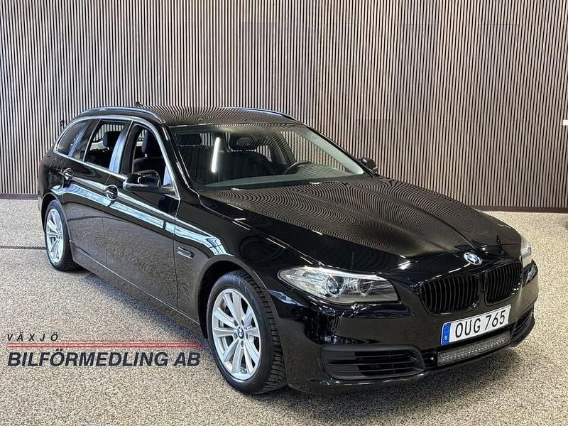 Begagnad BMW 520 190 HK (139 kW) 2015 Svart Kombi