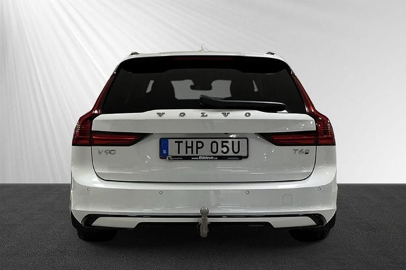 Begagnad Volvo V90 Plus 355 HK (261 kW) 2024 Vit Kombi