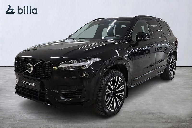 Svart Begagnad 2023 Volvo XC90 Plus SUV | 689 000 kr - Bild 1/3
