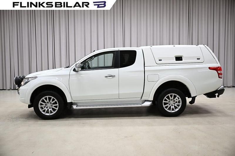 Vit Begagnad 2019 Mitsubishi L200 Pickup | 299 875 kr (Marknadspris) - Bild 1/4