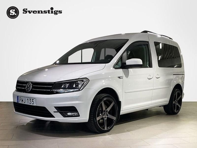Vit Begagnad 2018 VW Caddy Life Minibuss | 229 000 kr - Bild 1/4