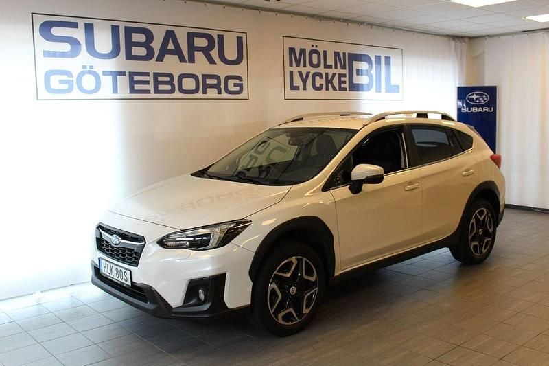 Vit Begagnad 2018 Subaru XV SUV | 204 900 kr (Marknadspris) - Bild 1/4