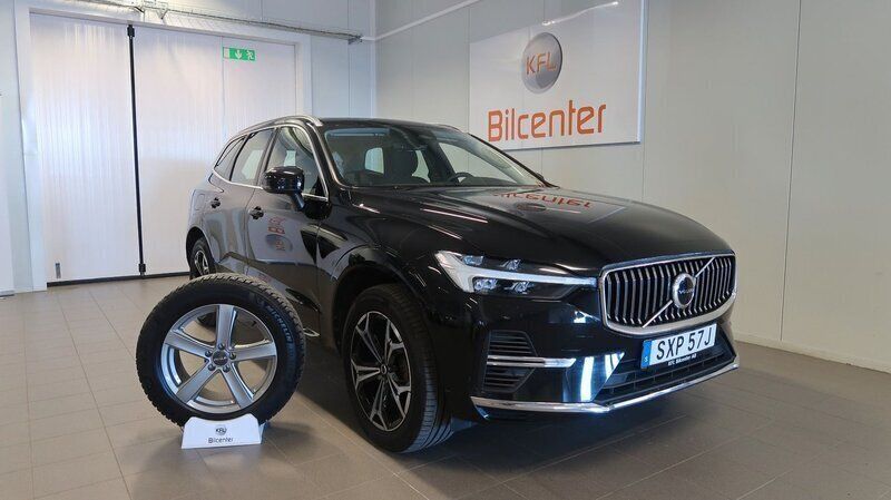 Svart Begagnad 2021 Volvo XC60 SUV | 379 900 kr (Bra pris) - Bild 1/3