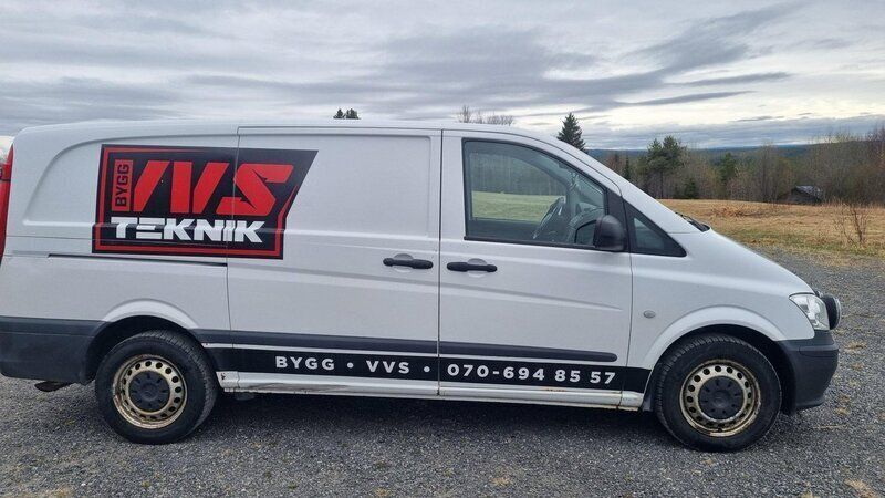 Vit Begagnad 2013 Mercedes Vito Minibuss | 63 000 kr (Bra pris) - Bild 1/4