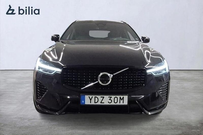 Begagnad Volvo XC60 R-Design 397 HK (291 kW) 2022 Svart SUV