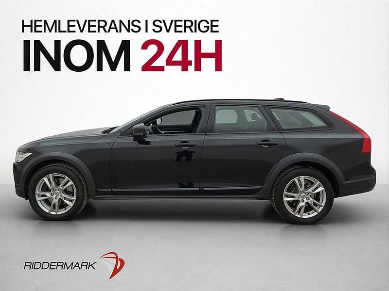 Begagnad Volvo V90 CC 190 HK (139 kW) 2018 Svart Kombi
