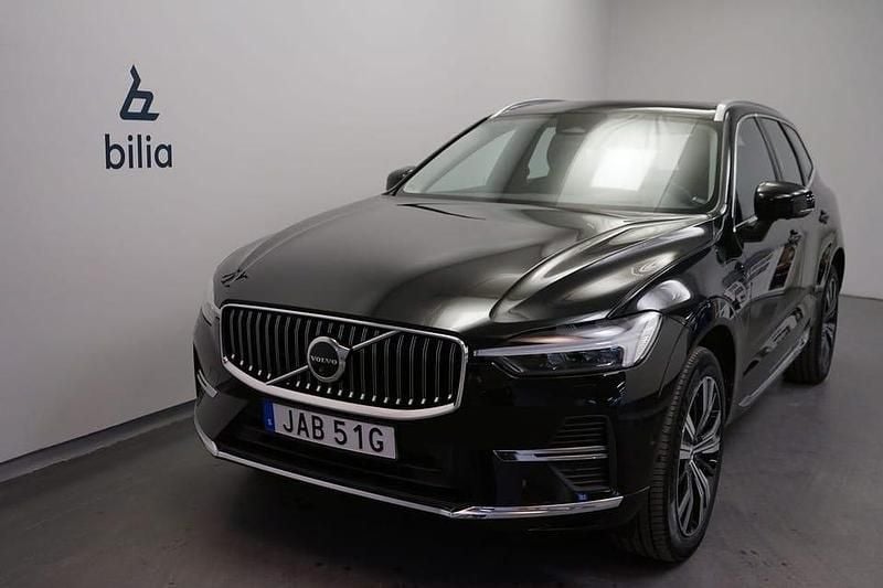 Begagnad Volvo XC60 Ultimate 462 HK (339 kW) 2023 Svart SUV