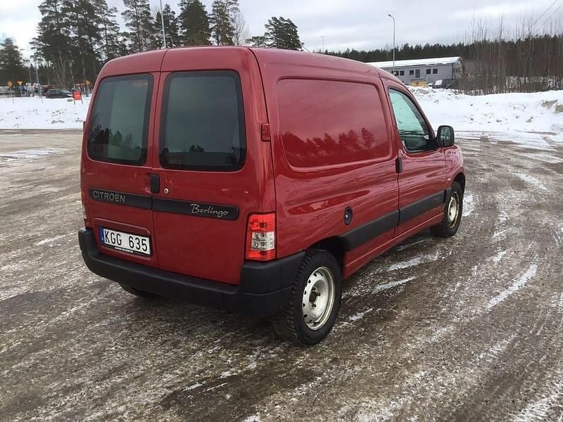 Begagnad Citroën Berlingo 90 HK (66 kW) 2008 Minibuss
