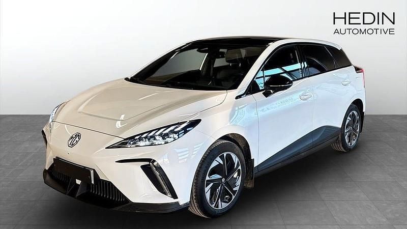 Vit Begagnad 2022 MG MG4 EV Luxury Halvkombi | 274 900 kr (Lite dyr) - Bild 1/4