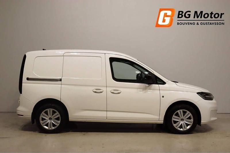 Begagnad VW Caddy 122 HK (89 kW) 2021 Vit Minibuss