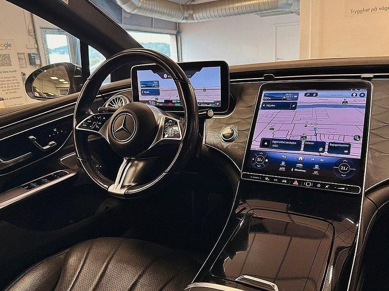 Begagnad Mercedes EQE350 Avantgarde 215 kW (293 HK) 2022 Grå Sedan