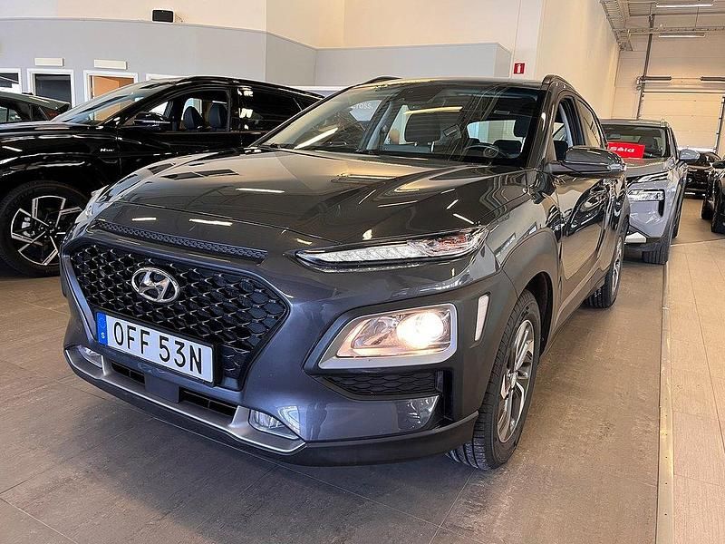 Grå Begagnad 2020 Hyundai Kona Trend SUV | 184 000 kr (Lite dyr) - Bild 1/4