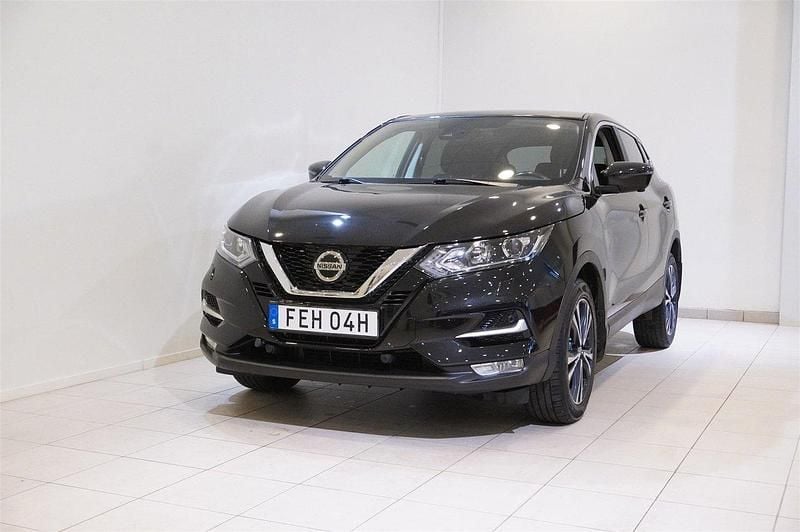 Svart Begagnad 2020 Nissan Qashqai N-Connecta SUV | 169 900 kr (Marknadspris) - Bild 1/4
