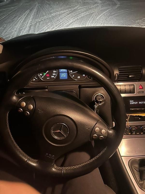 Begagnad Mercedes C180 143 HK (105 kW) 2005
