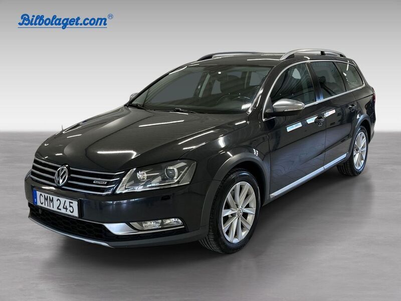 Grå Begagnad 2014 VW Passat Alltrack Kombi | 149 900 kr (Dyr) - Bild 1/4