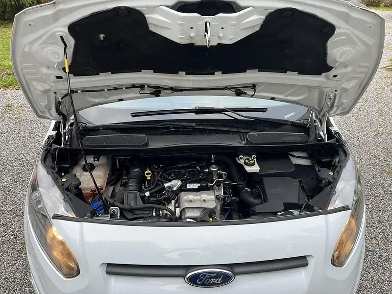 Vit Begagnad 2016 Ford Transit | 79 000 kr (Marknadspris) - Bild 1/4