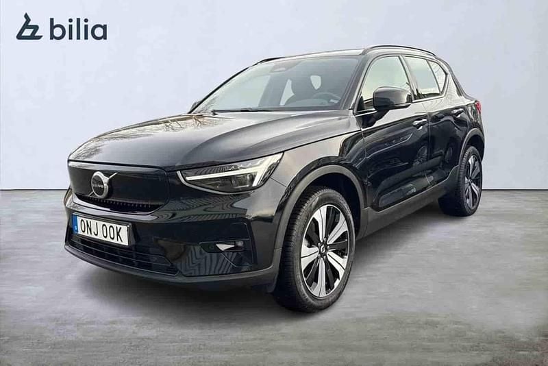 Svart Begagnad 2023 Volvo XC40 Single Motor SUV | 329 900 kr - Bild 1/1