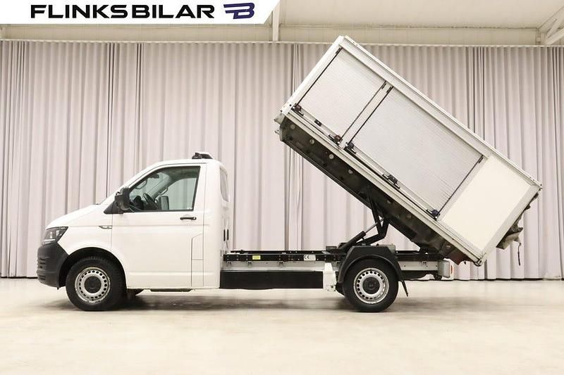 Vit Begagnad 2018 VW T6 Van | 249 875 kr (Dyr) - Bild 1/4