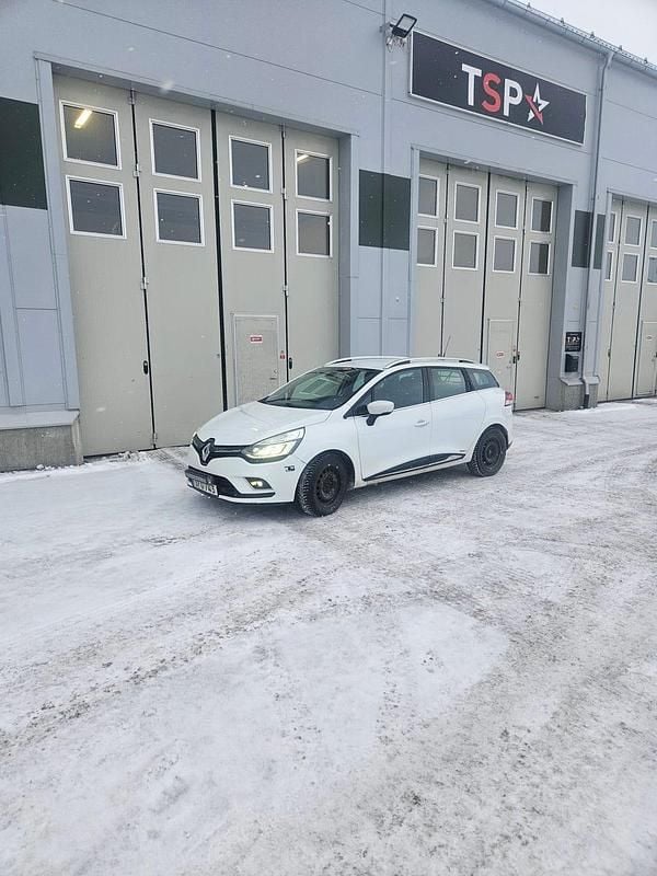 Begagnad 2018 Renault Clio IV Kombi | 79 000 kr (Marknadspris) - Bild 1/4