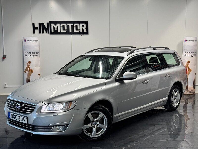 Silver Begagnad 2015 Volvo V70 Momentum Kombi | 139 900 kr (Marknadspris) - Bild 1/4