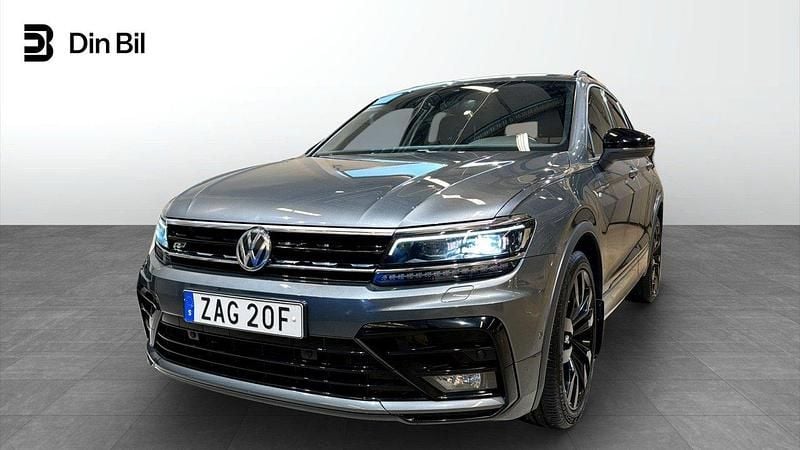 Mörkgrå Begagnad 2020 VW Tiguan R SUV | 324 900 kr (Marknadspris) - Bild 1/4