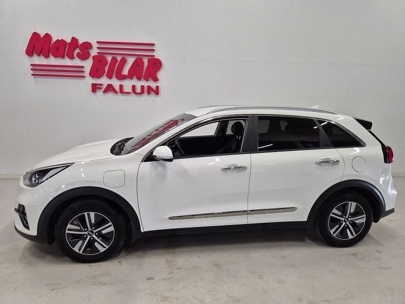 Vit Begagnad 2020 Kia Niro SUV | 219 900 kr (Marknadspris) - Bild 1/4